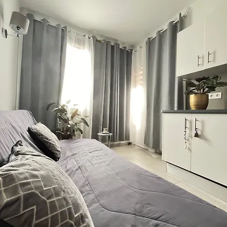 Sejour Rustique Sans Eau Ni Electricite Apartment Ajaccio (Corsica)